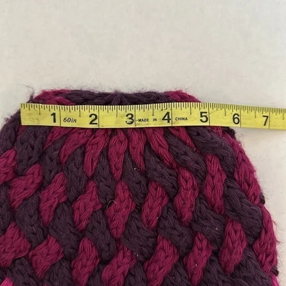 North Face | Pink Purple Woven Beanie - Picture 13 of 13